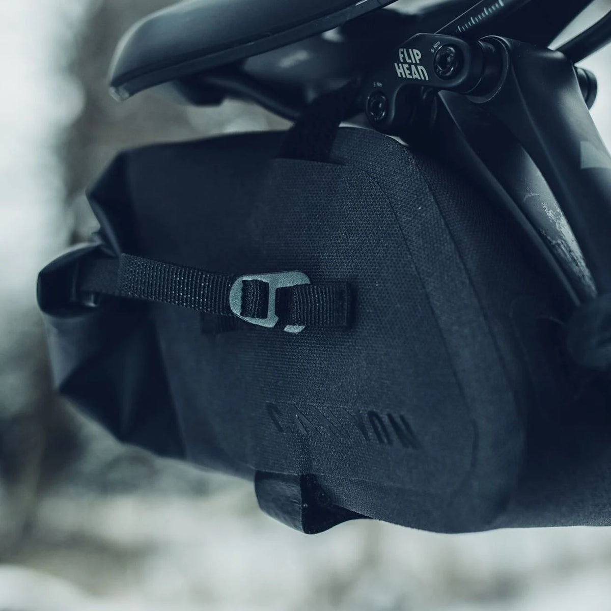 CANYON 1.5L Underseat Bag
