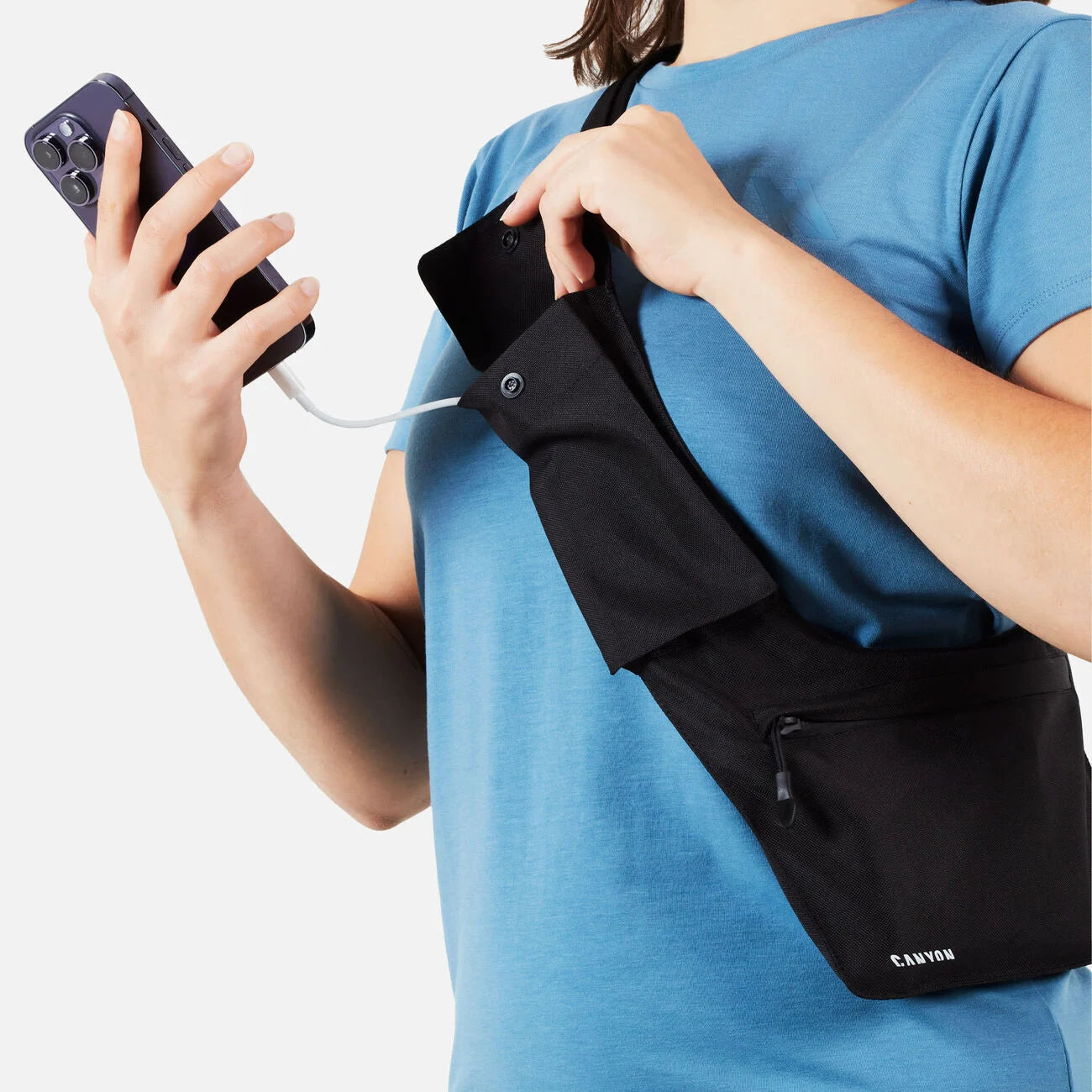 CANYON Shoulder Bag