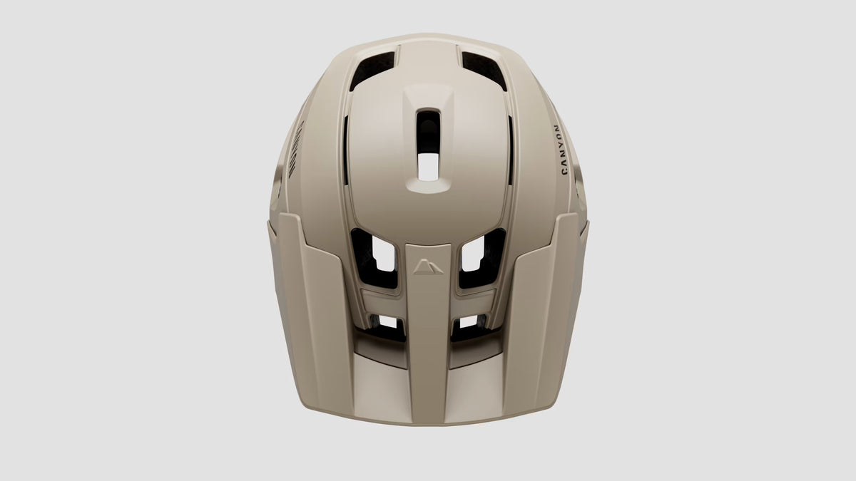 CANYON Deflectr Helmet