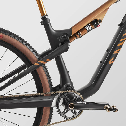 LUX TRAIL CFR Di2 - Medium - Burnt Orange - NEW