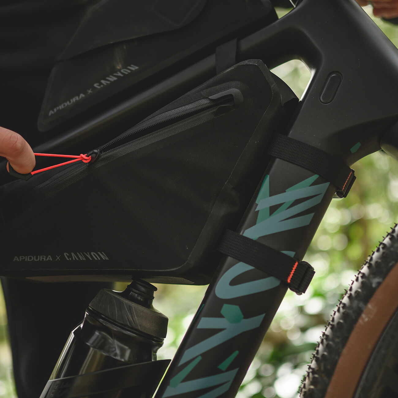 CANYON X Apidura Frame Pack