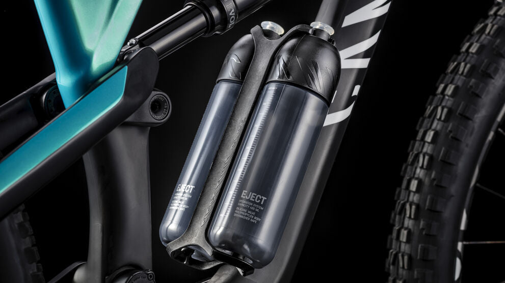 CANYON Eject Hydration System