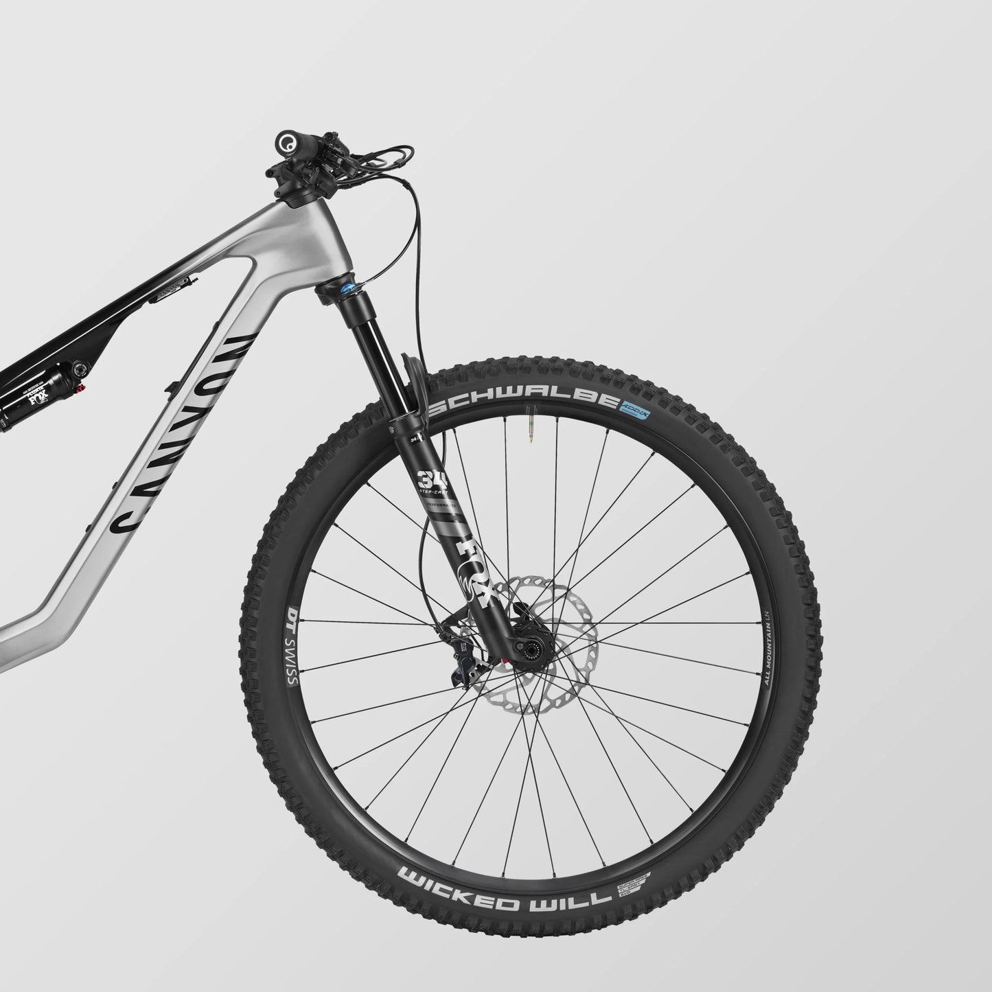 LUX TRAIL CF 6