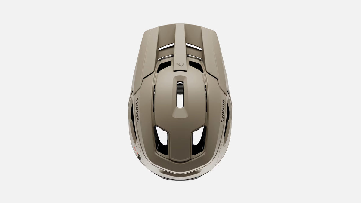 CANYON Deflectr Helmet