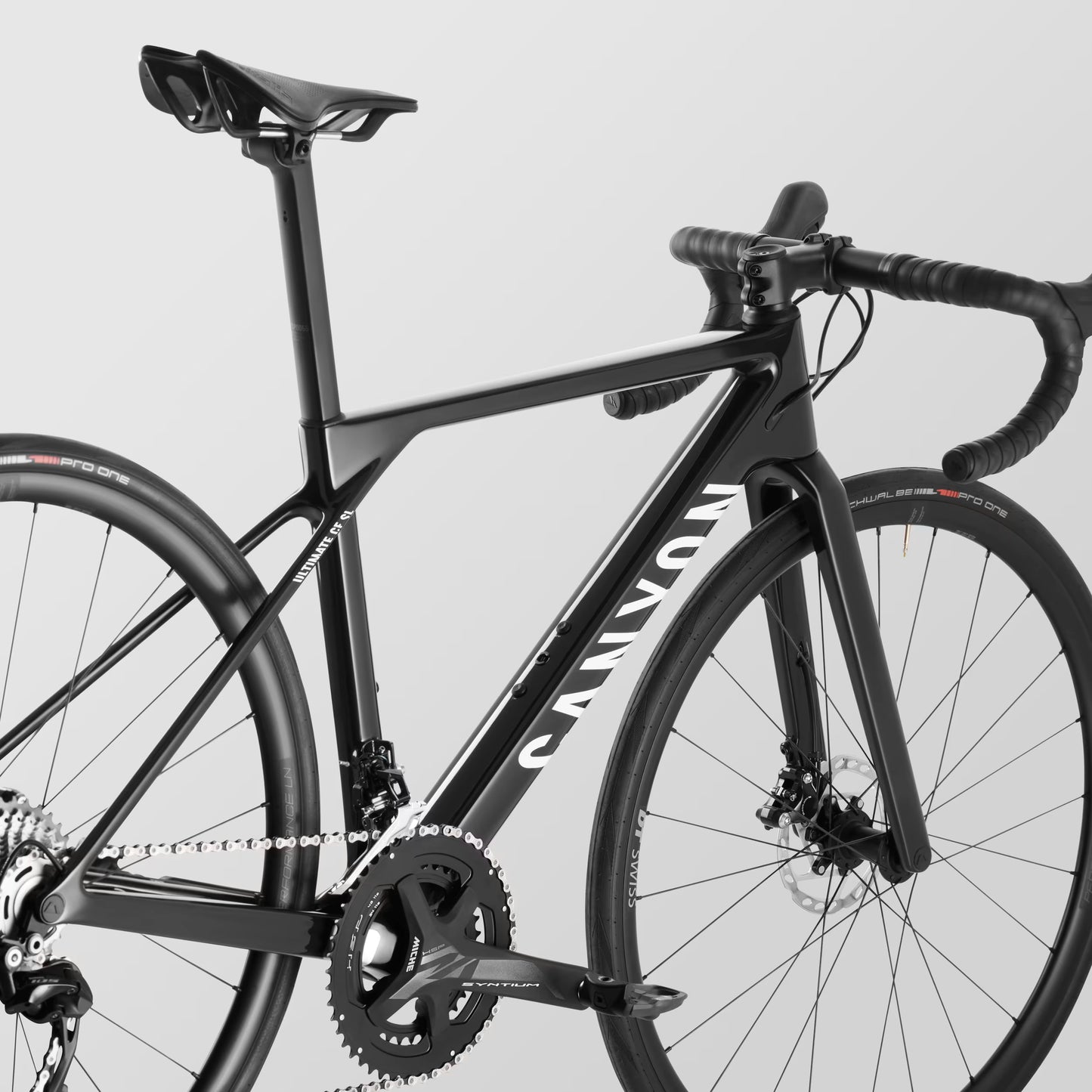 ULTIMATE CF Young Hero