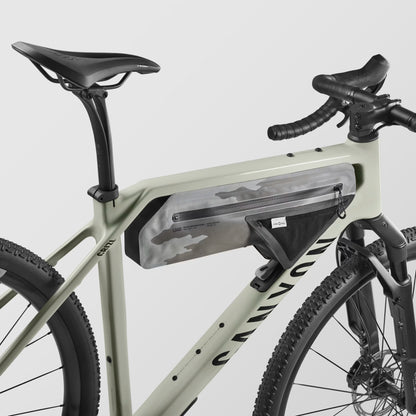 GRIZL CF 8 w/RIFT - Marketing Bike - Medium