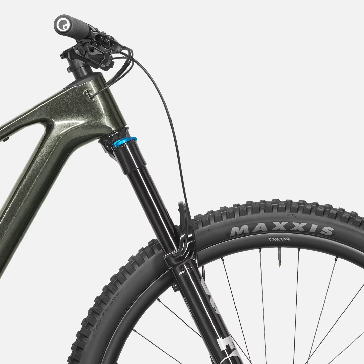 LUX TRAIL CF 7