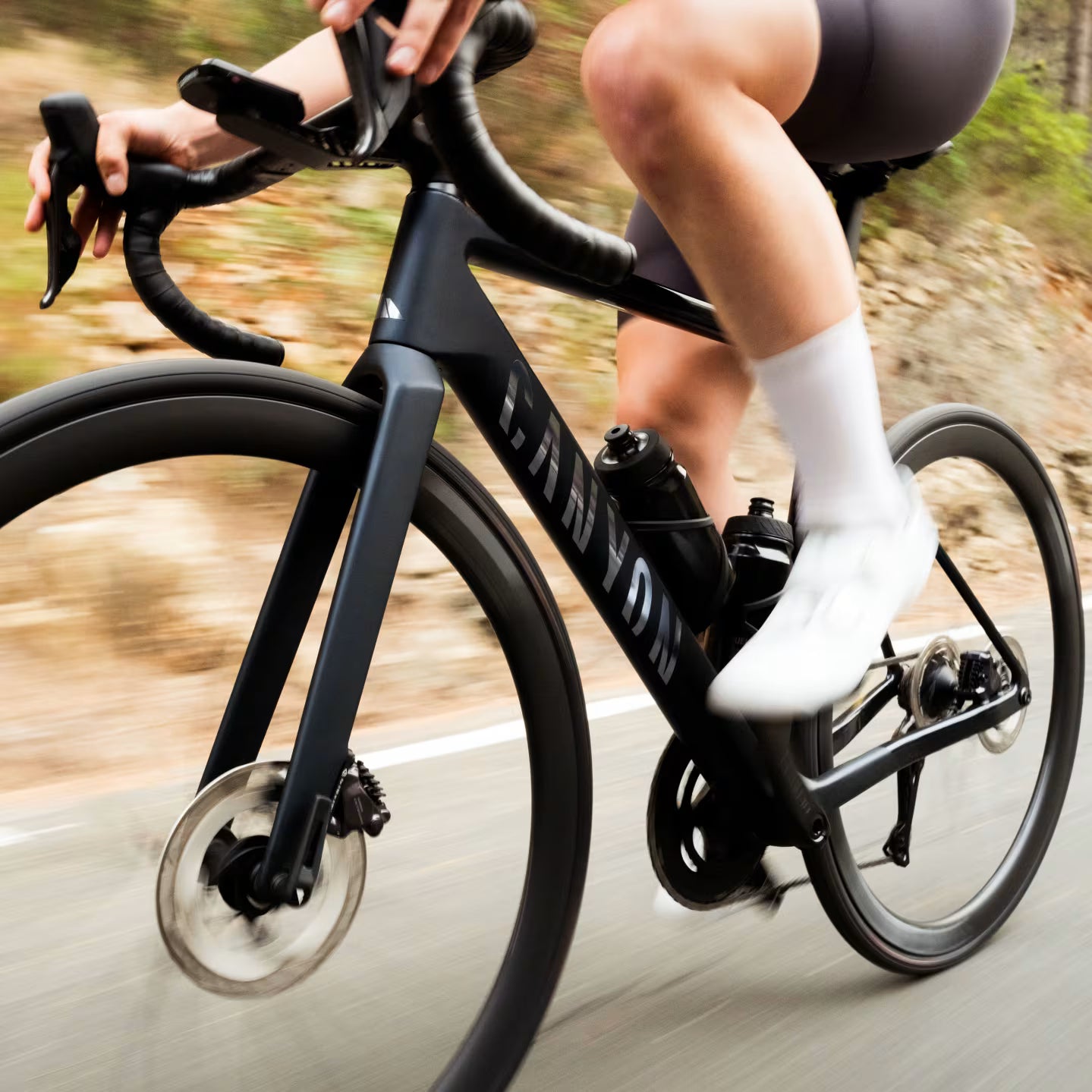 ULTIMATE CF SLX 8 AXS