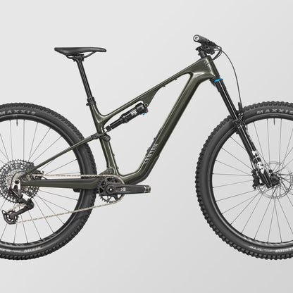LUX TRAIL CF 7