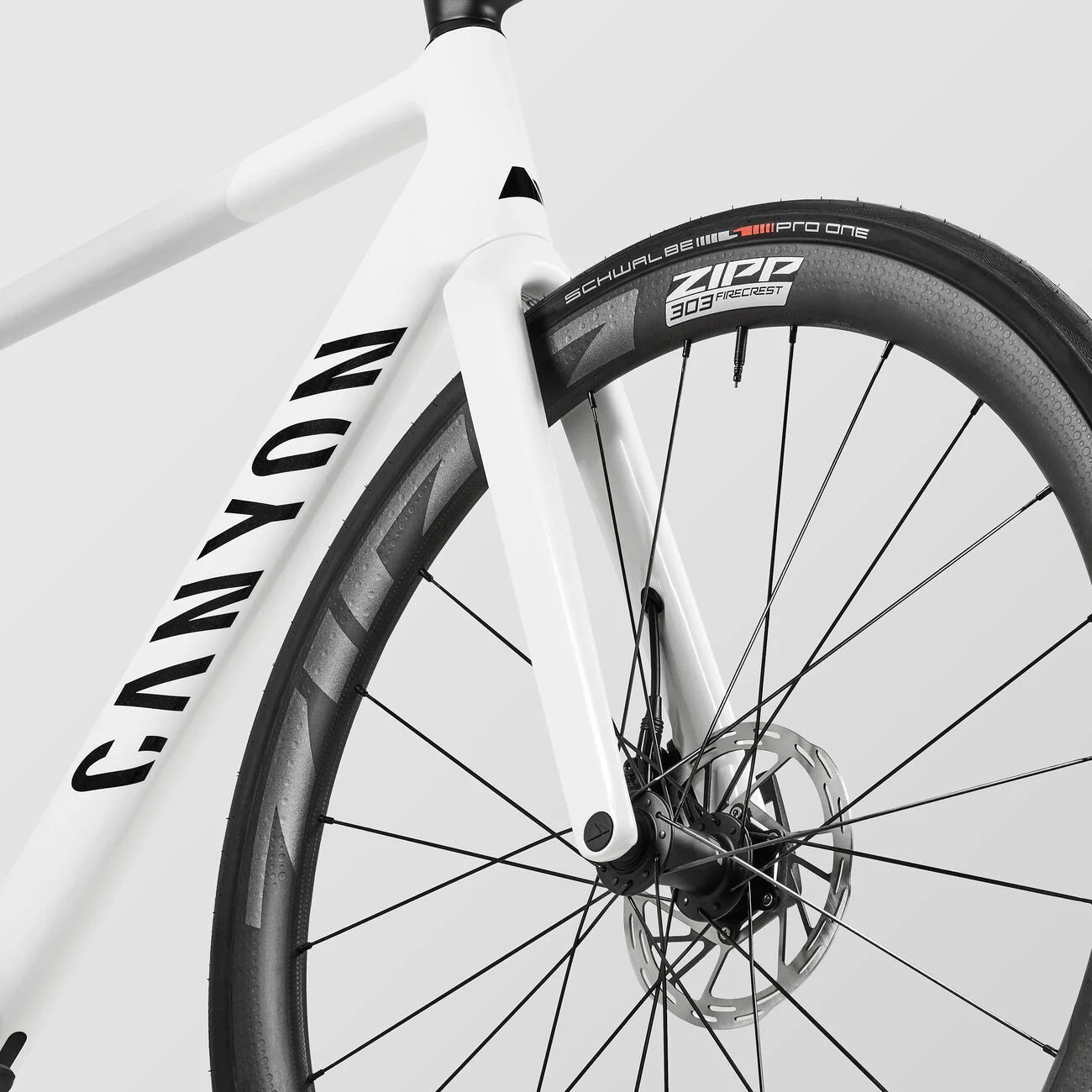 ULTIMATE CF SLX 8 AXS