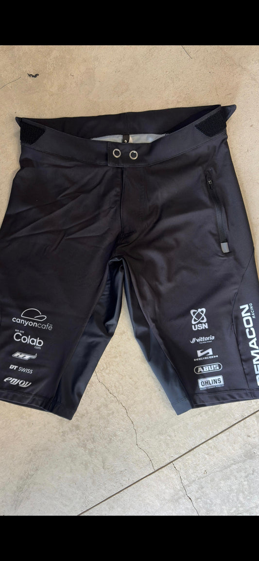 ENJOY aline trail short black