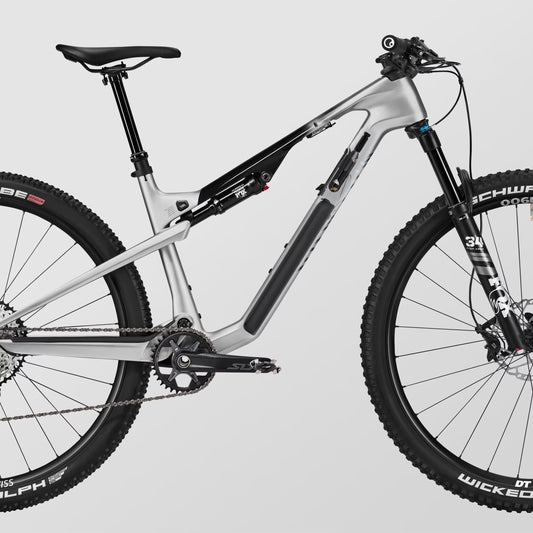 LUX TRAIL CF 7
