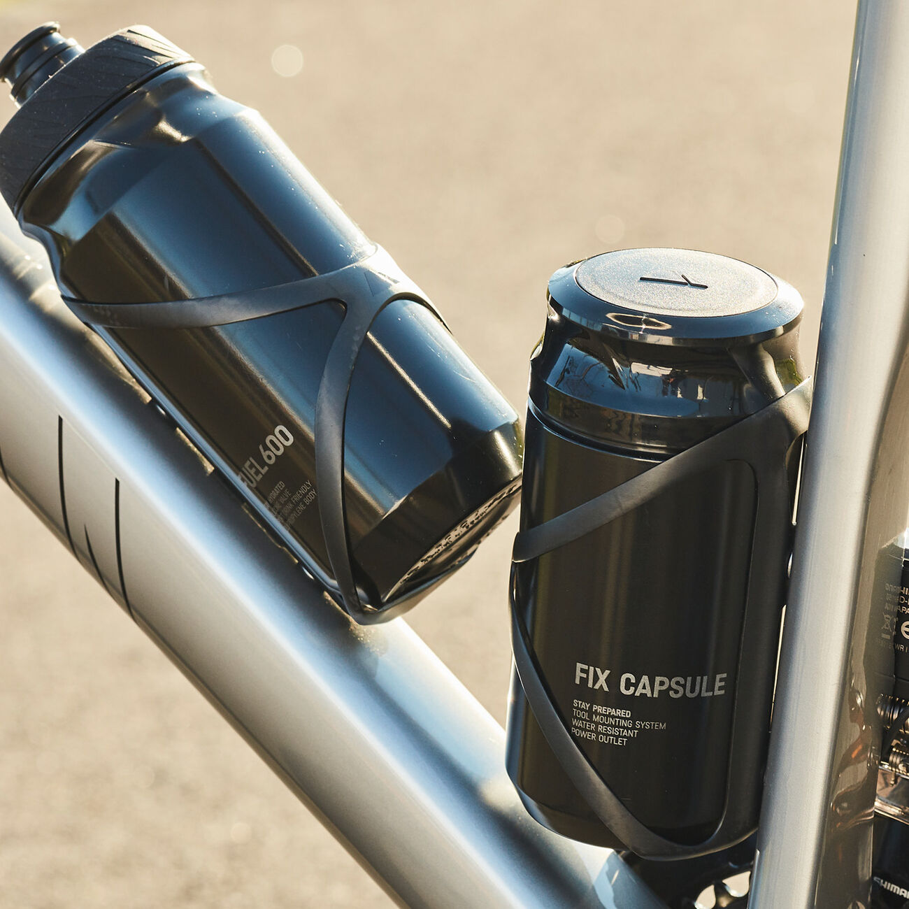 Tool outlet capsule bike